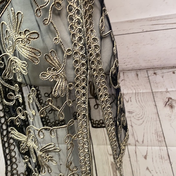 Sophie Chang Kimono Black Embroidered Gold - Picture 8 of 9